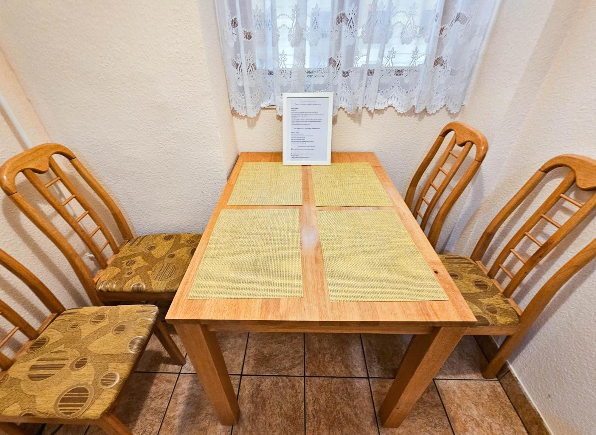 Free Parking Synagogue Apartman