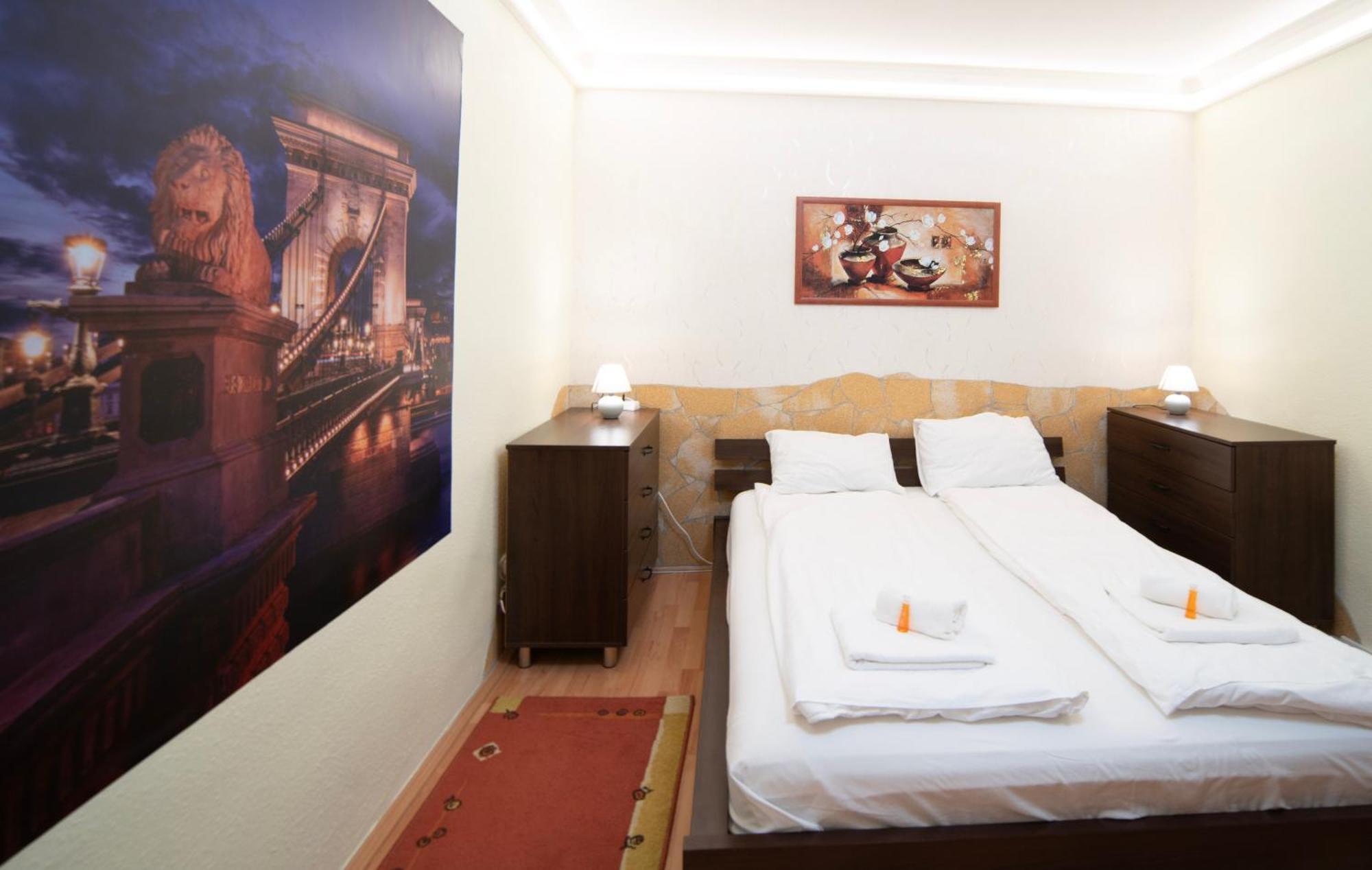 Free Parking Synagogue Apartman Budapest